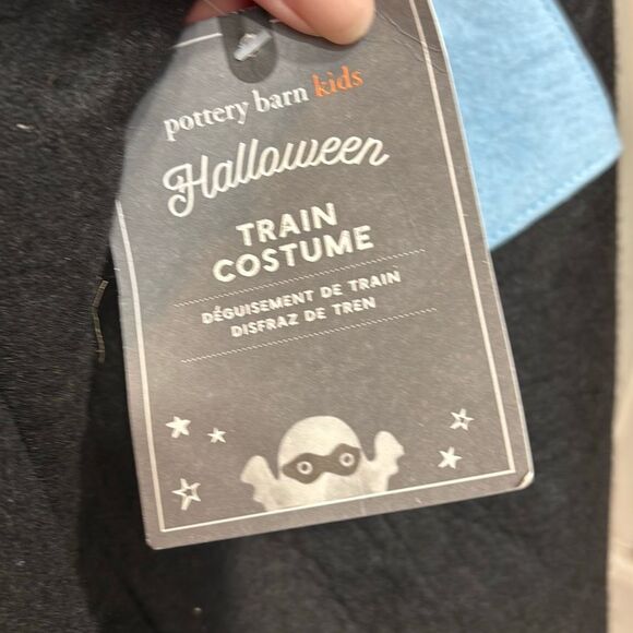 NWT POTTERY BARN KIDS TRAIN NO 9 COSTUME 4-6 & NWT CONDUCTOR HAT - Picture 3 of 7